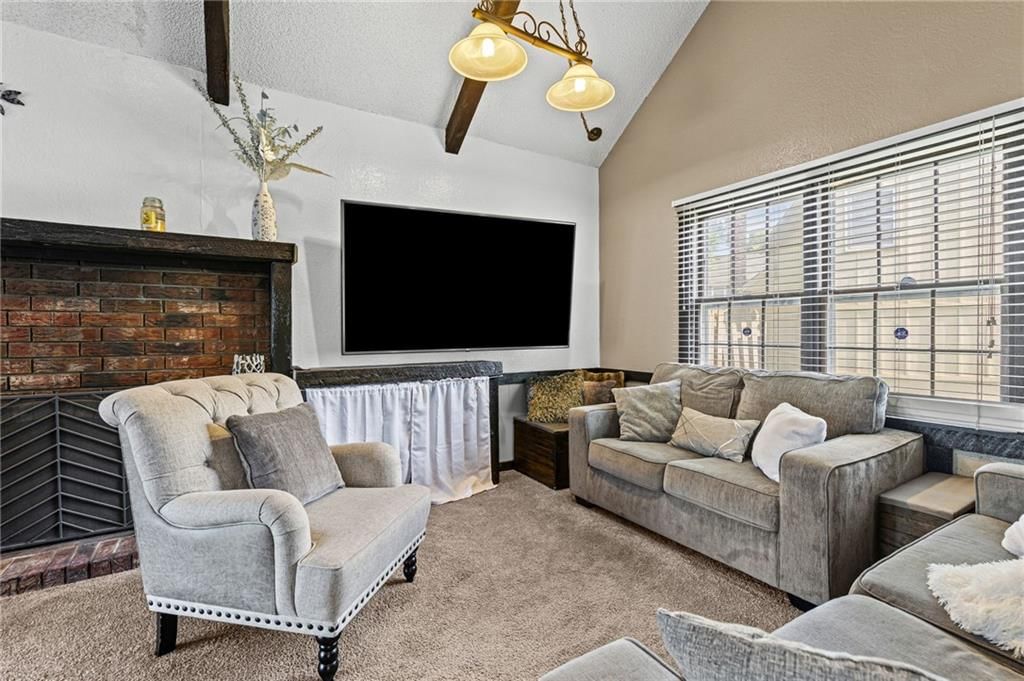 12420 Cambridge Avenue — photo 12