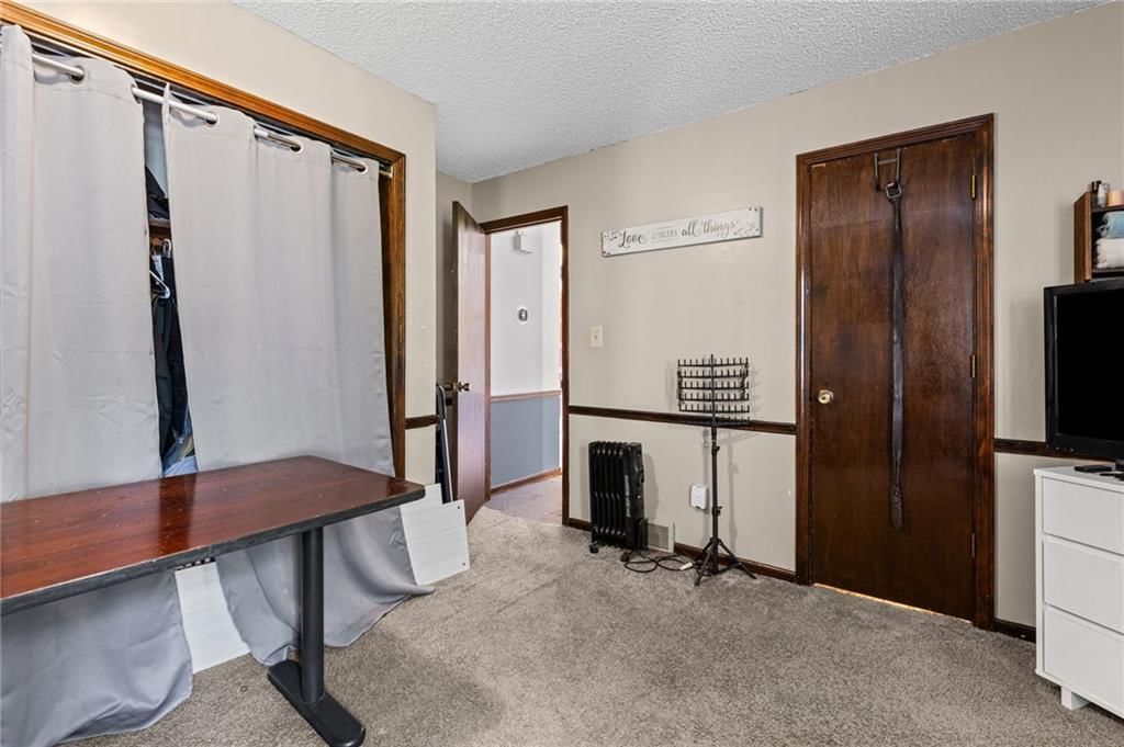 12420 Cambridge Avenue — photo 33