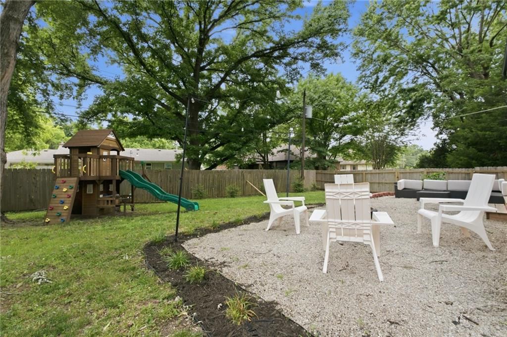 4507 E 110th Terrace — photo 29