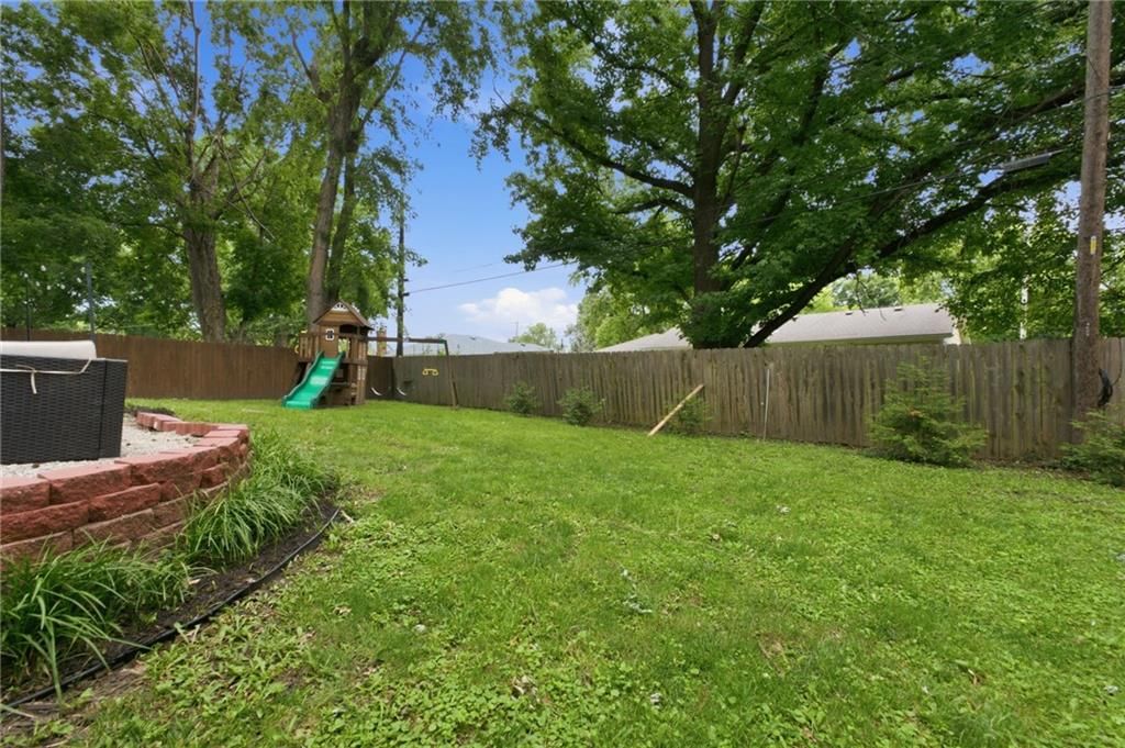 4507 E 110th Terrace — photo 30