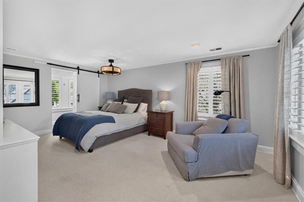 31 W Winthrope Road — photo 14