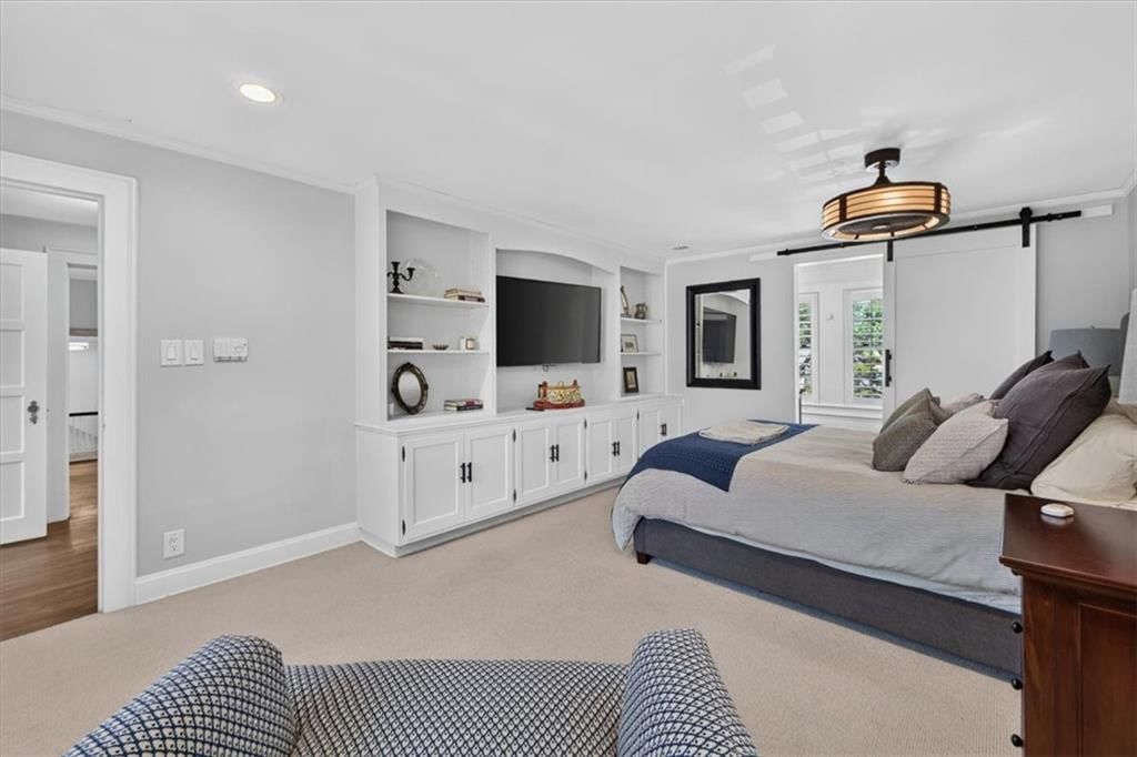 31 W Winthrope Road — photo 15