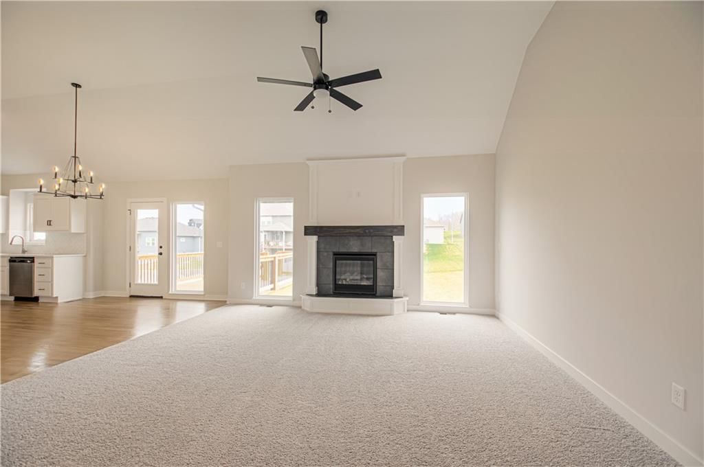 10144 N Brighton Avenue — photo 7