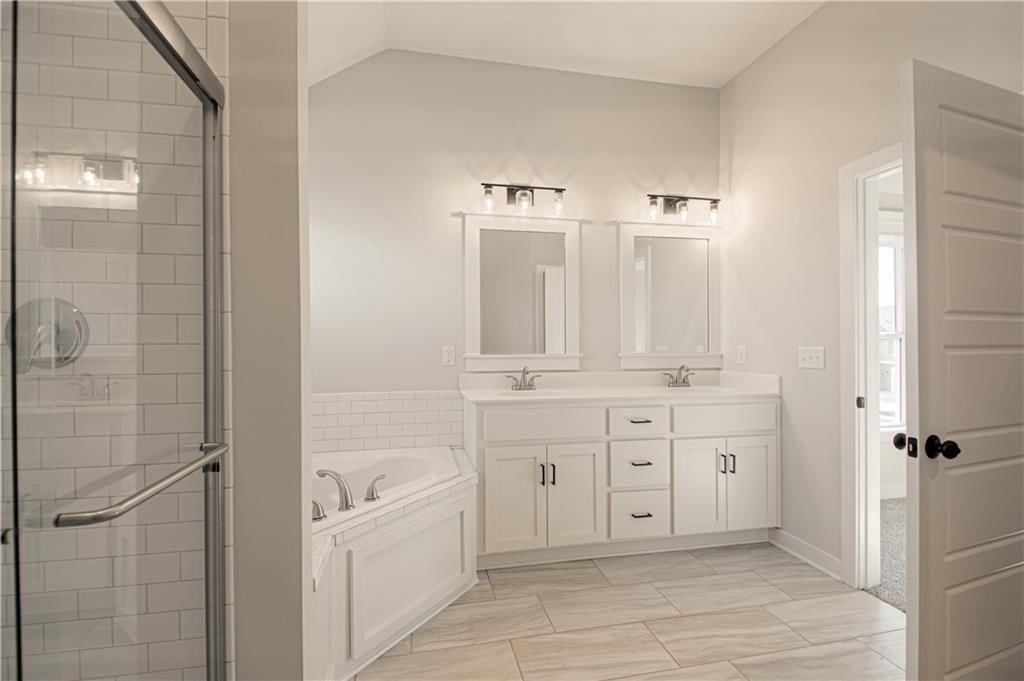 10149 N Brighton Avenue — photo 26