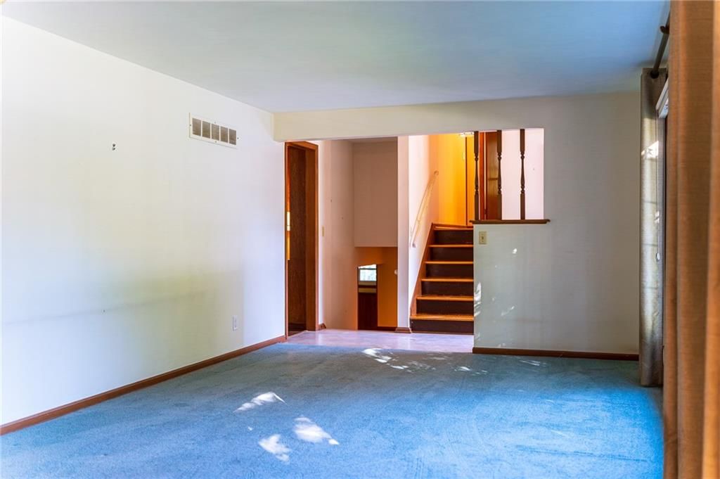 9305 Sturgeon Drive — photo 5