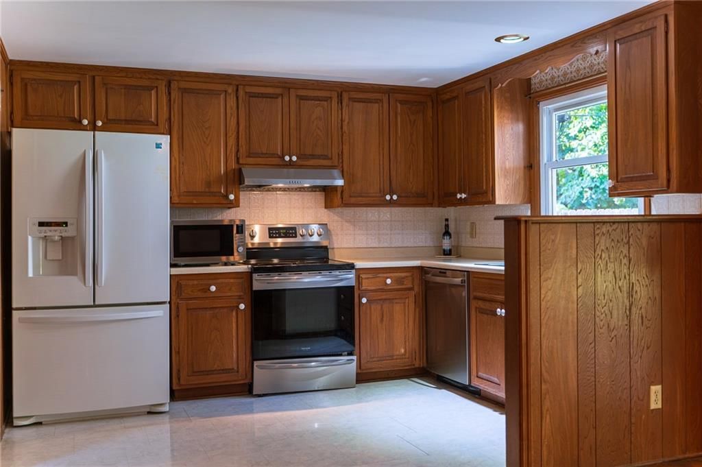 9305 Sturgeon Drive — photo 8