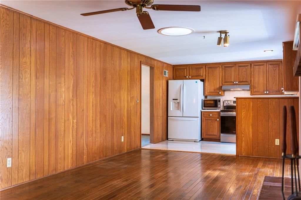 9305 Sturgeon Drive — photo 10