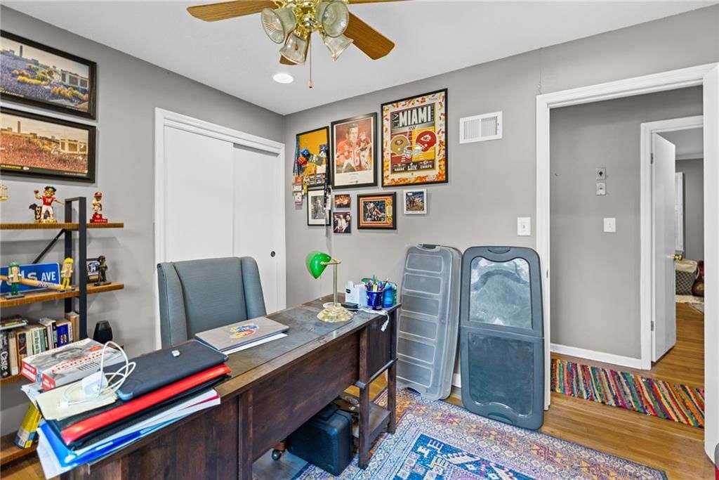9108 W 106th Street — photo 17