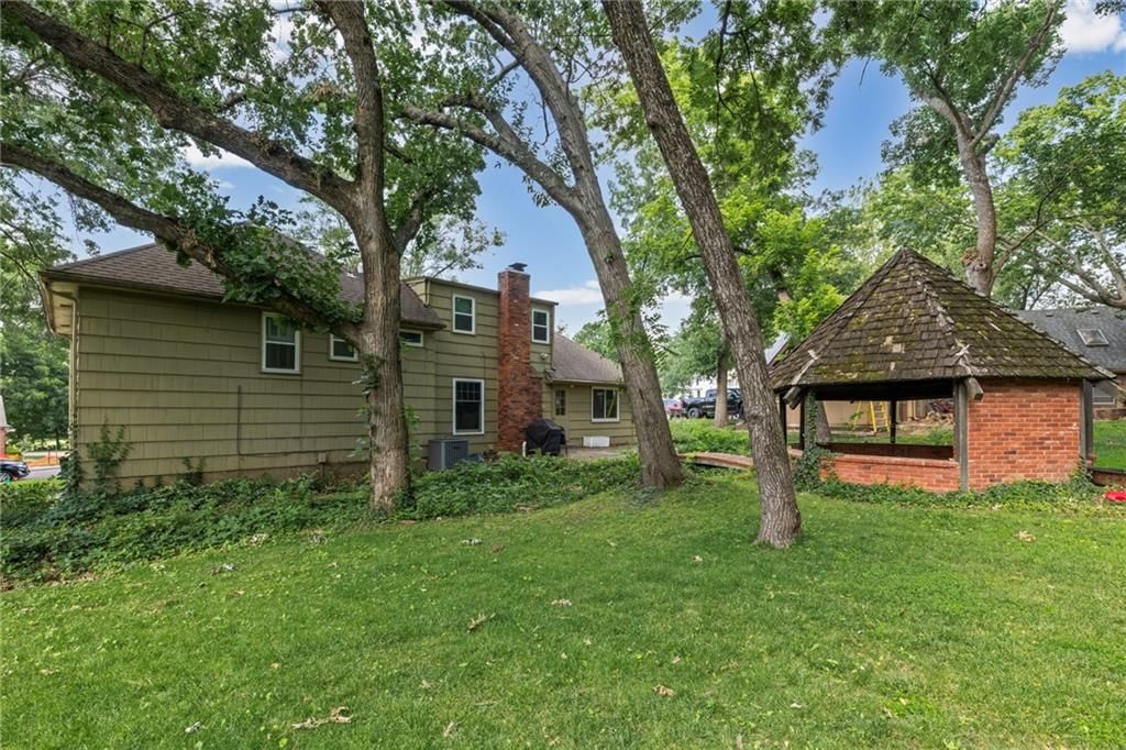 9108 W 106th Street — photo 29