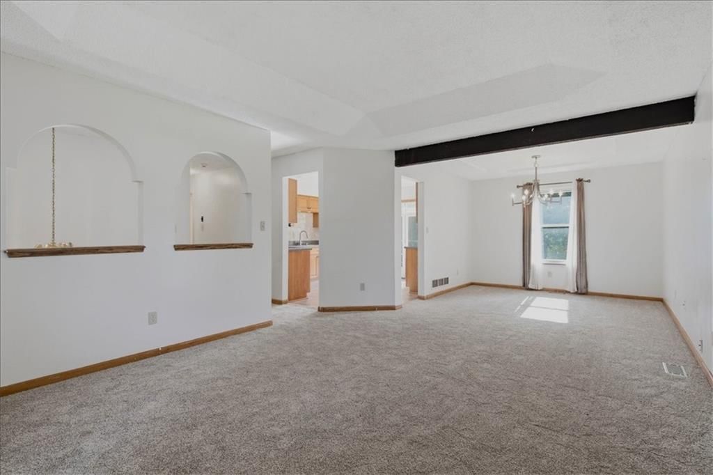 2931 S 53rd Terrace — photo 5