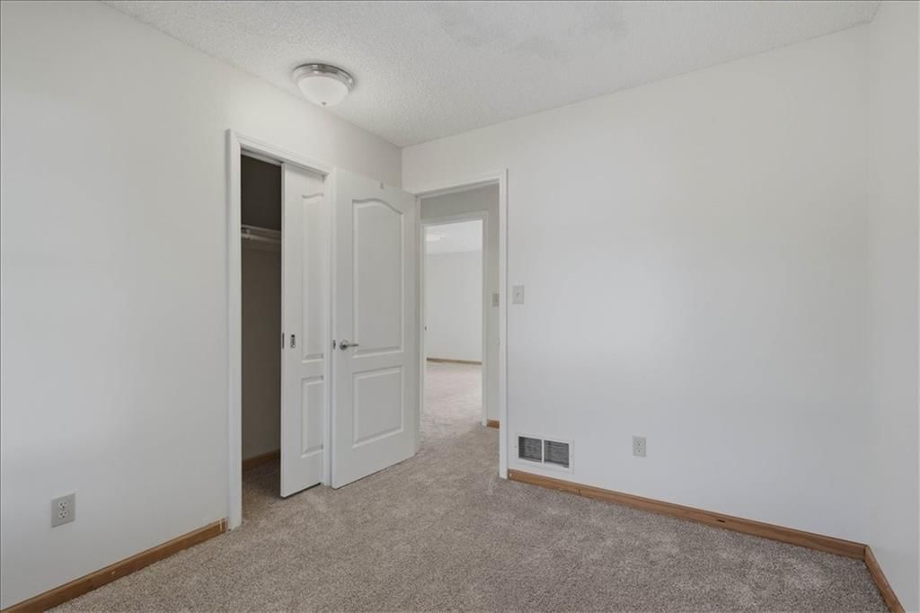 2931 S 53rd Terrace — photo 20