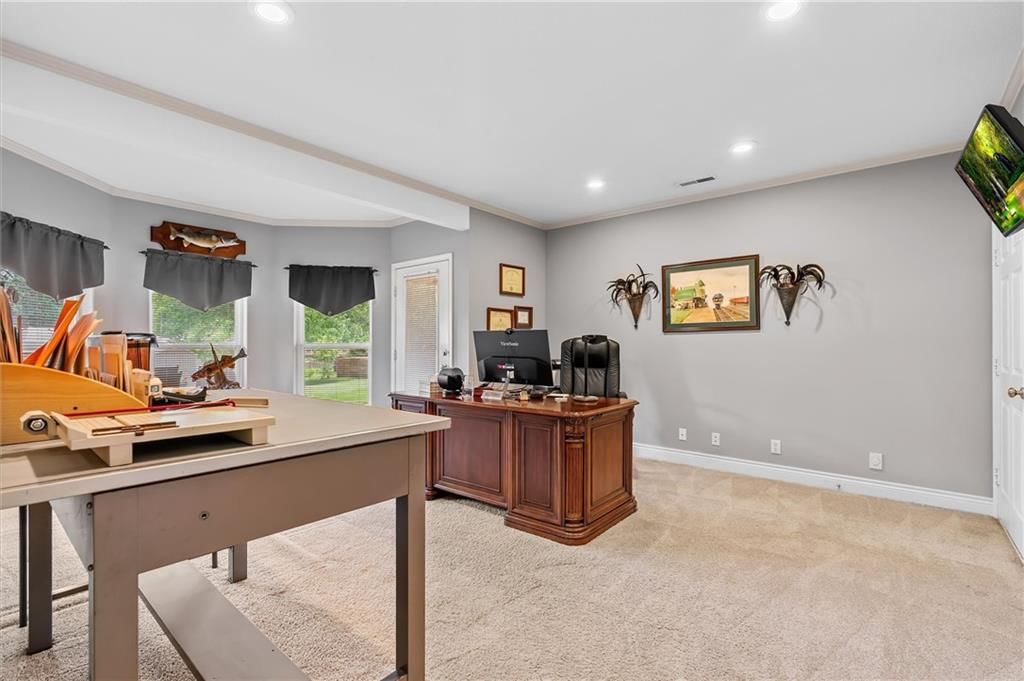 1401 Ann Circle — photo 41