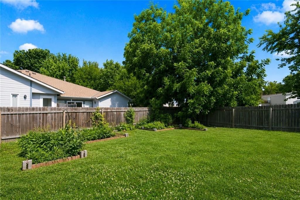 1388 N Ridge Parkway — photo 33