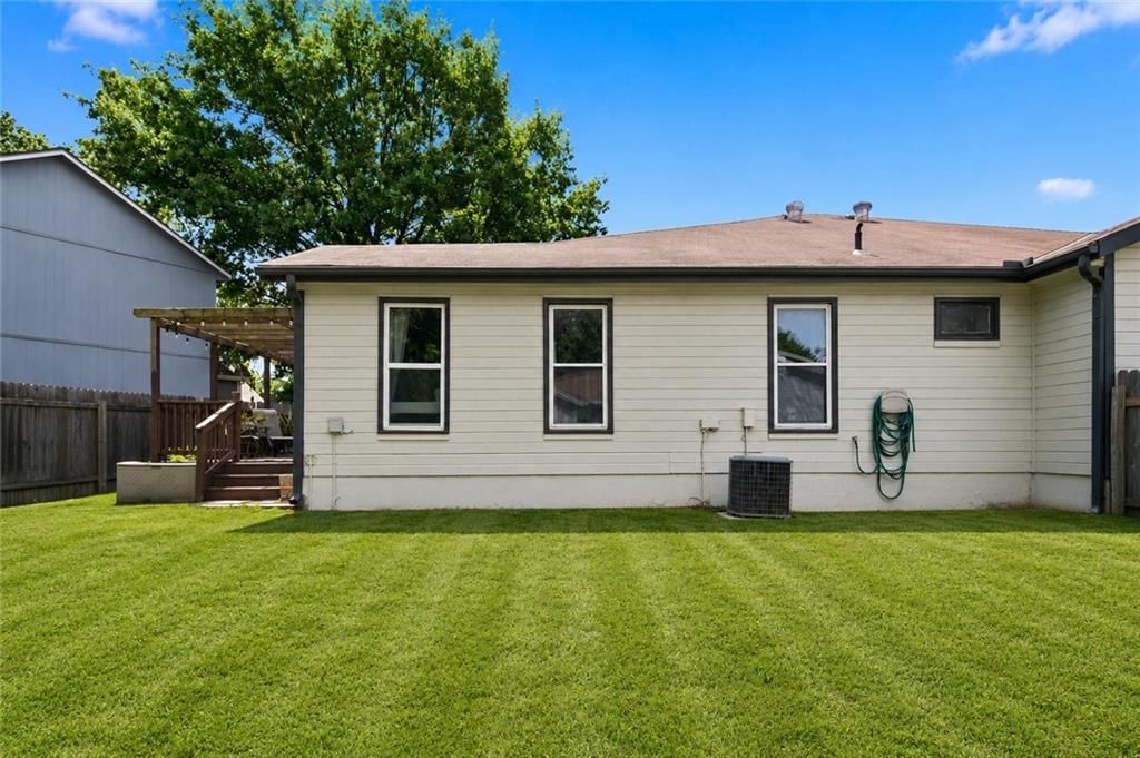 1388 N Ridge Parkway — photo 34