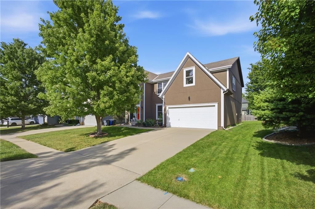 16289 S Lennox Street — photo 1