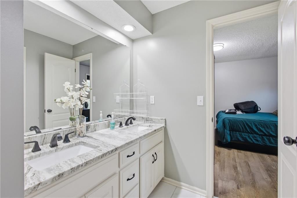 16289 S Lennox Street — photo 38