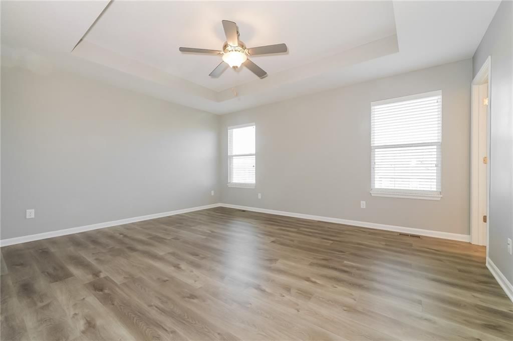 900 NW Hilltop Lane — photo 9