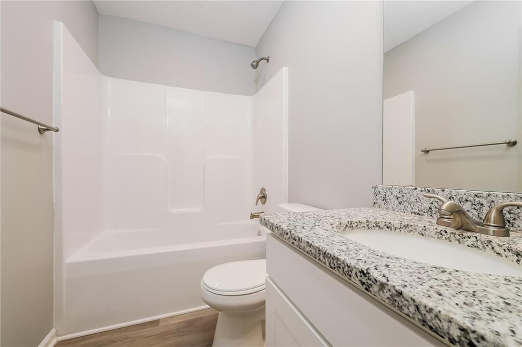 900 NW Hilltop Lane — photo 13