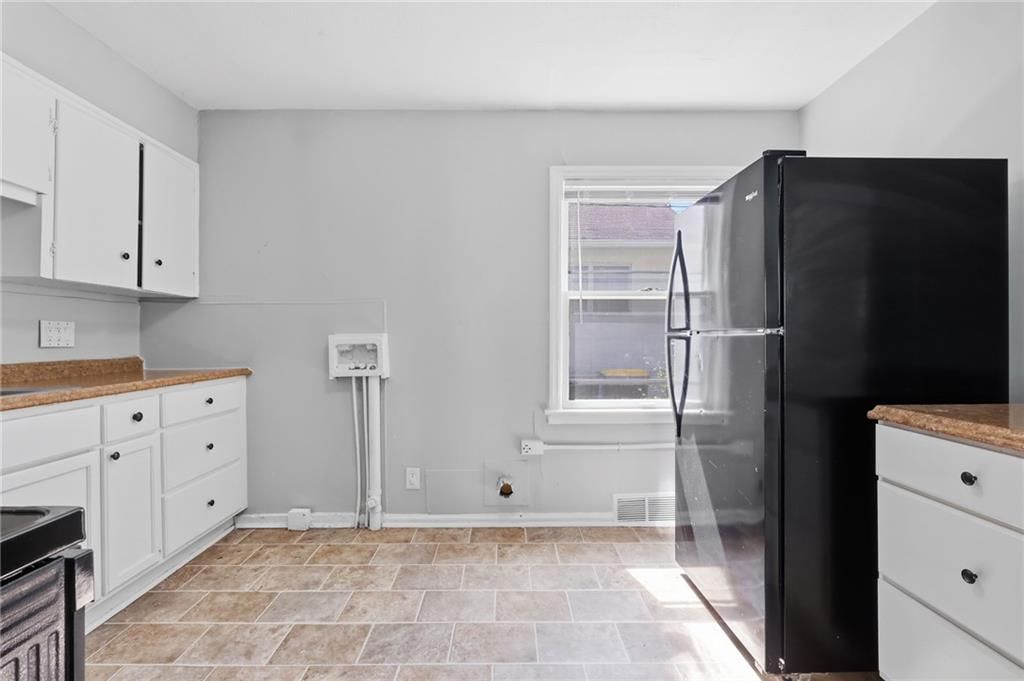 7944 Oak Street — photo 4