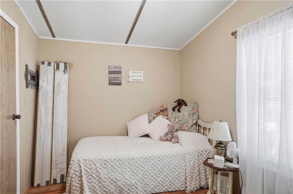 314 SE Lakeside Drive — photo 19