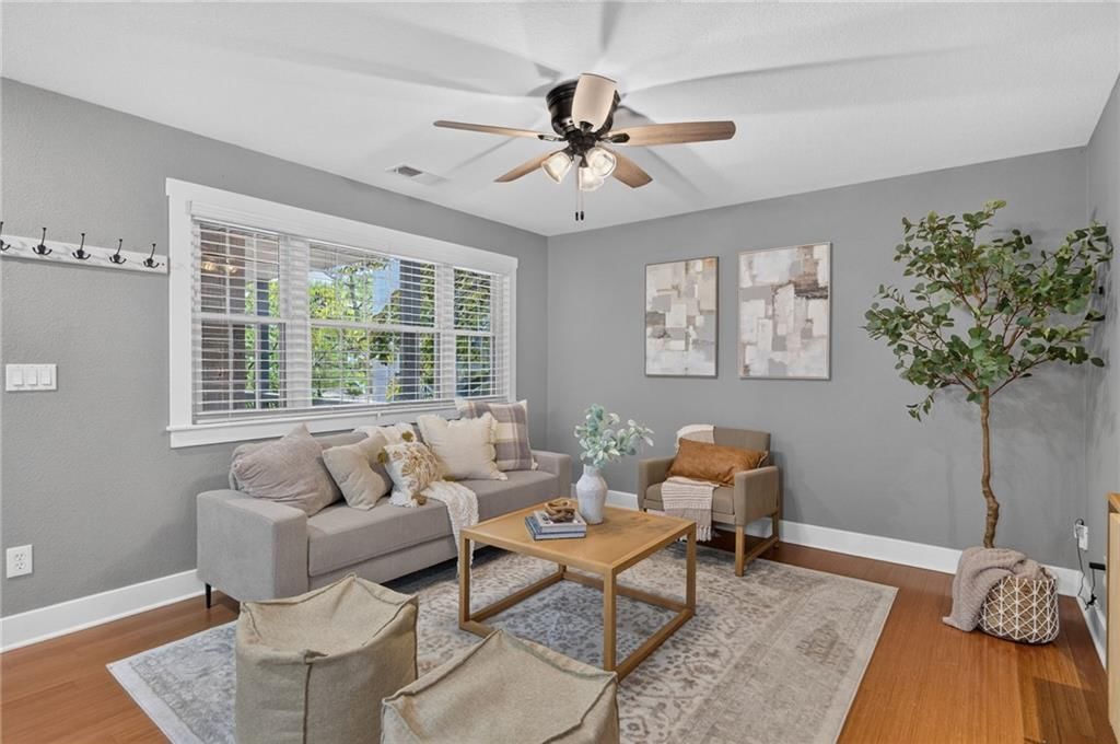 4500 Jefferson Street — photo 3