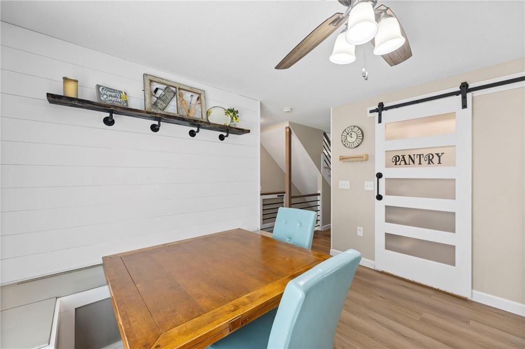 909 E Johnston Circle — photo 11