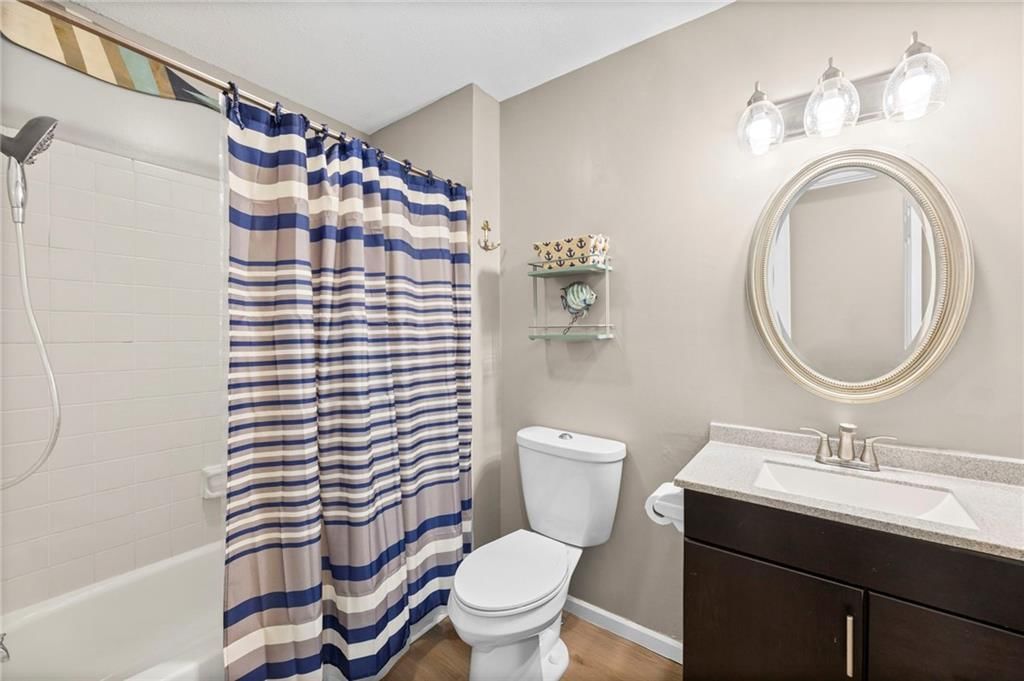 909 E Johnston Circle — photo 36