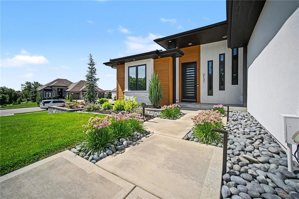 2131 NW Palisades Drive — photo 7