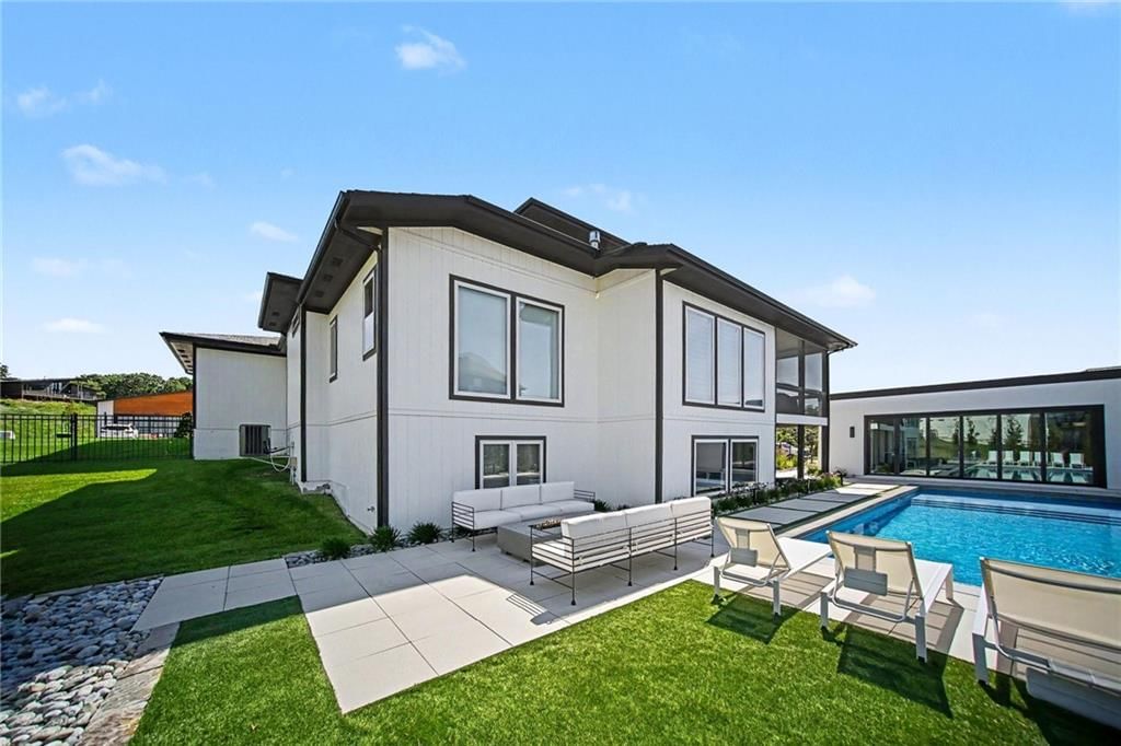 2131 NW Palisades Drive — photo 50
