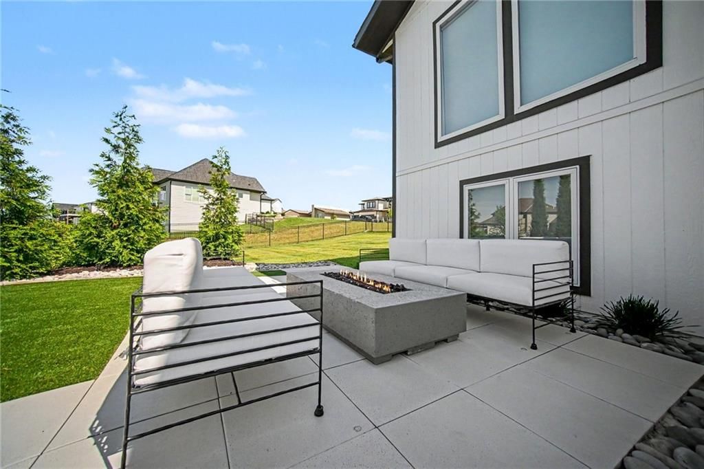 2131 NW Palisades Drive — photo 54