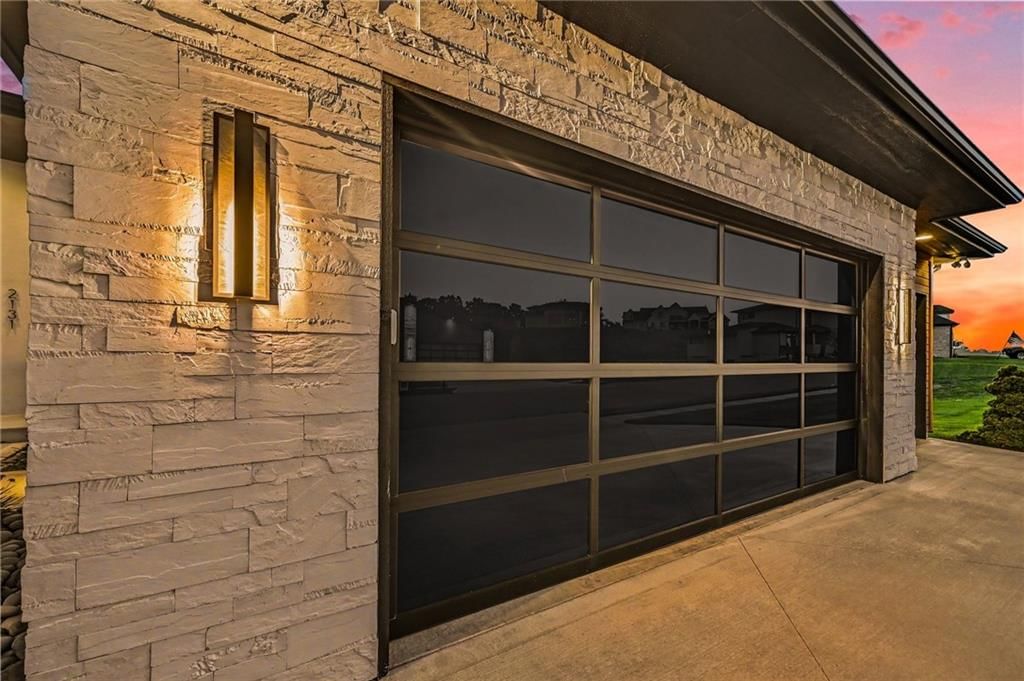2131 NW Palisades Drive — photo 57
