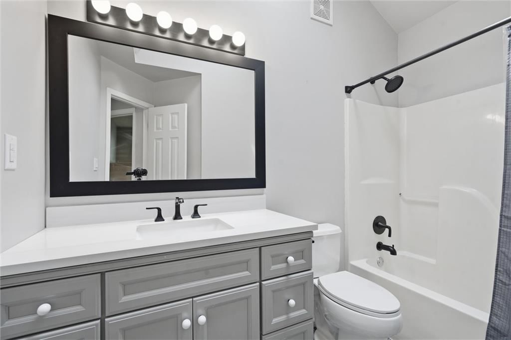 1832 Stonewood Drive — photo 23