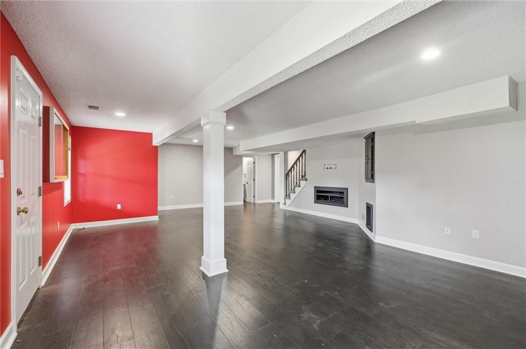 1832 Stonewood Drive — photo 27