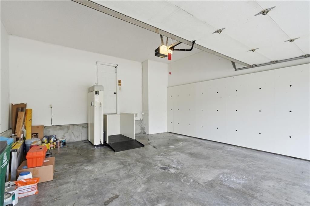 1832 Stonewood Drive — photo 28