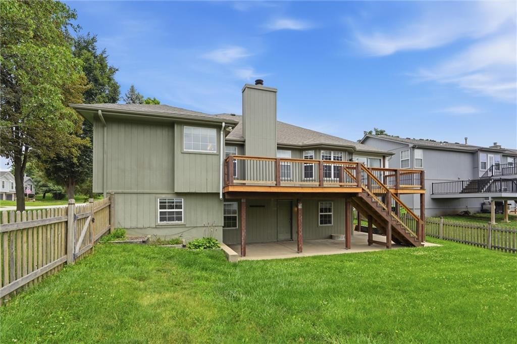 1832 Stonewood Drive — photo 32
