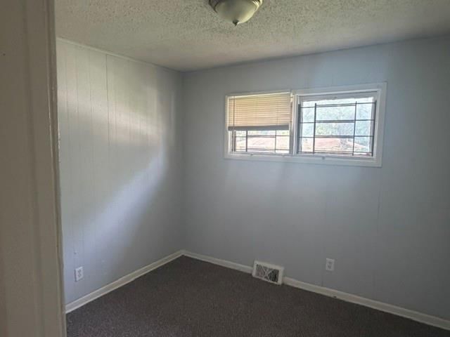 3104 E 53RD Street — photo 15