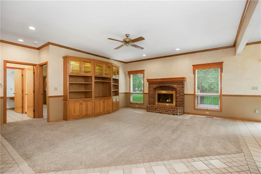 5335 Halsey Street — photo 4