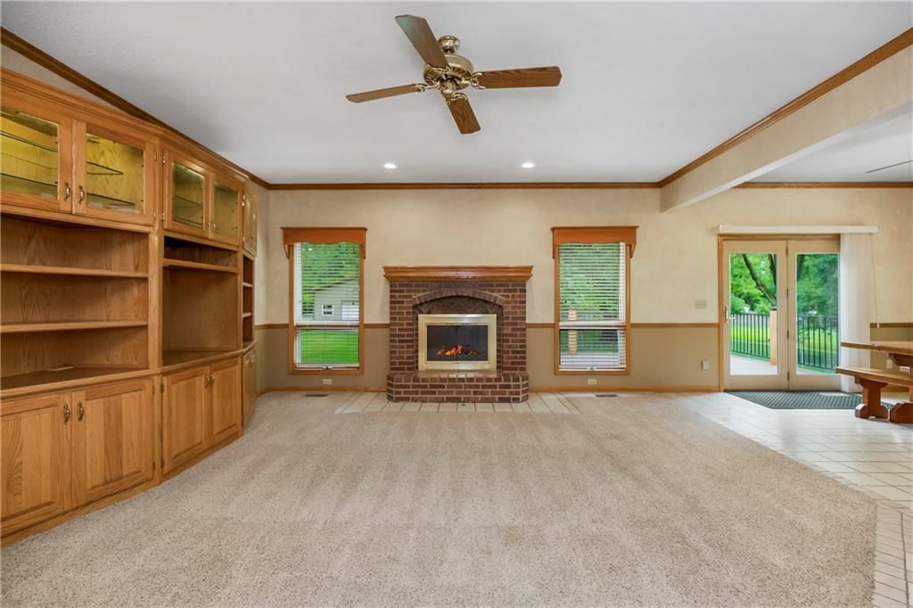 5335 Halsey Street — photo 5