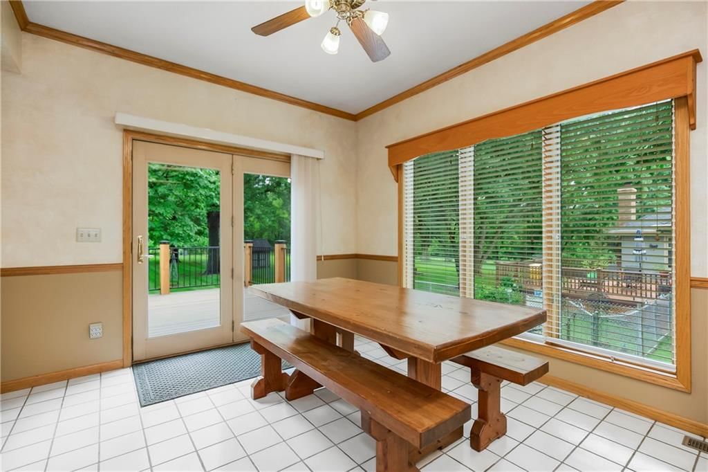 5335 Halsey Street — photo 8