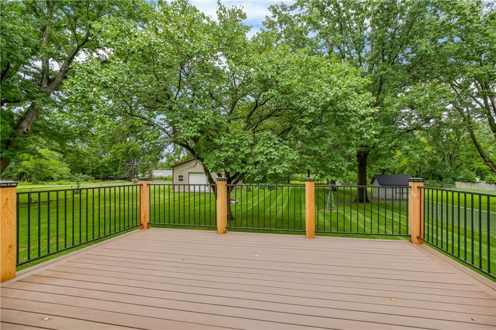 5335 Halsey Street — photo 30