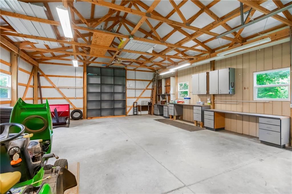 5335 Halsey Street — photo 35