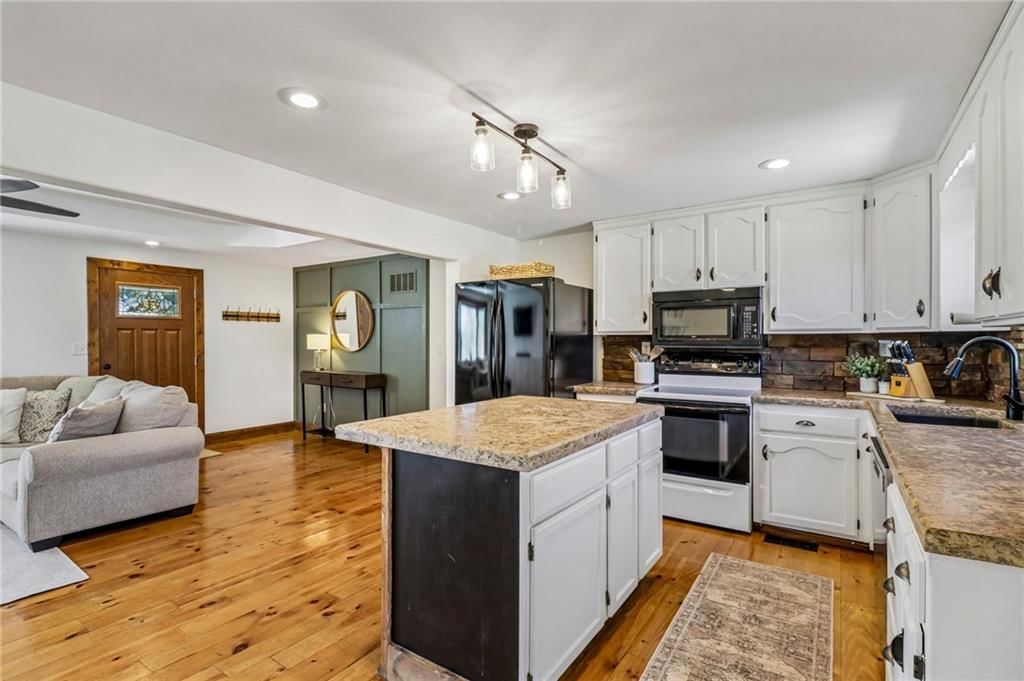 18420 S Renner Road — photo 9