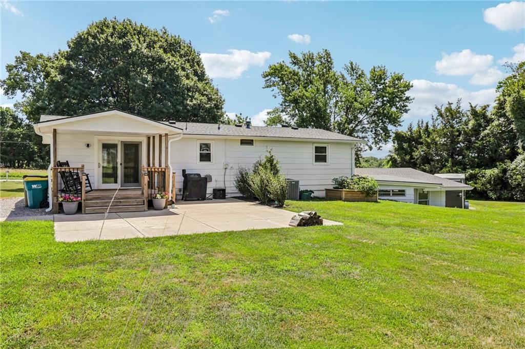 18420 S Renner Road — photo 34