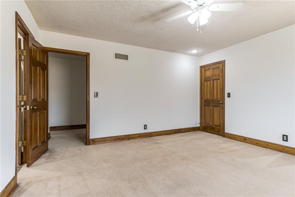 8336 Rosehill Road — photo 30