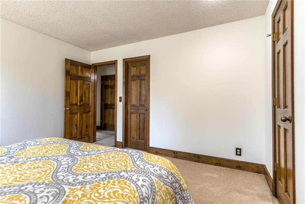 8336 Rosehill Road — photo 37