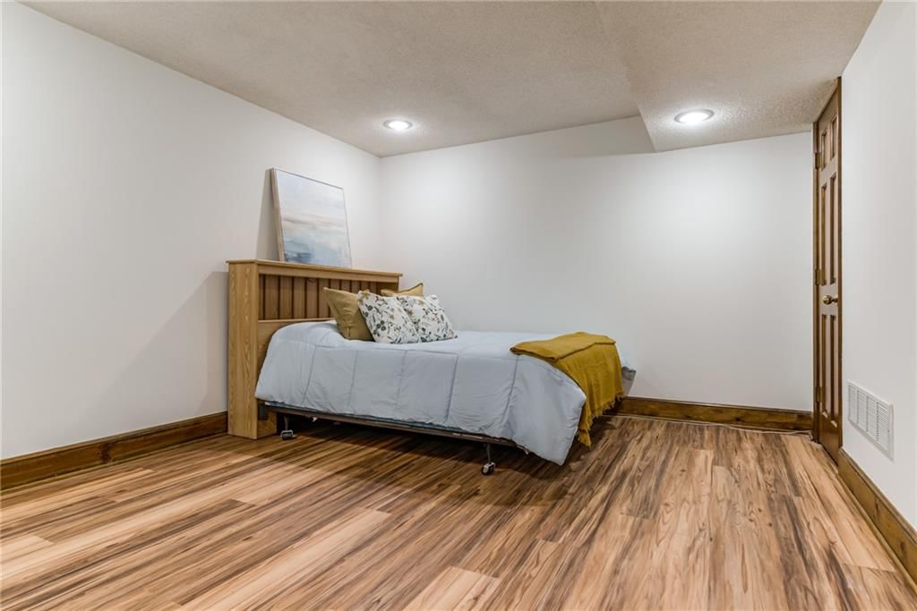 8336 Rosehill Road — photo 45