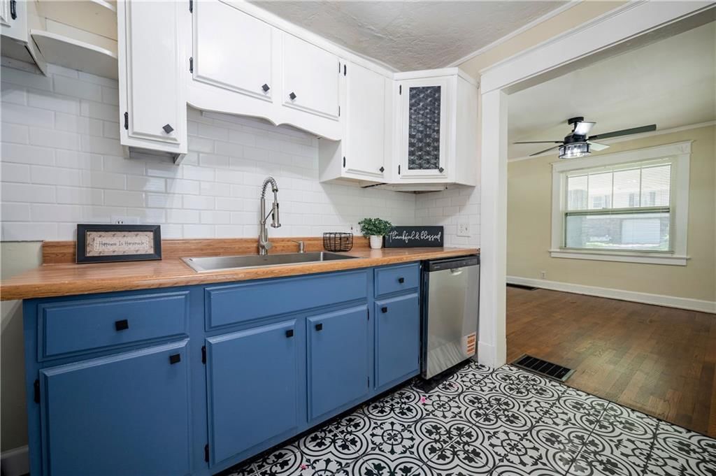 1242 S Hardy Street — photo 8