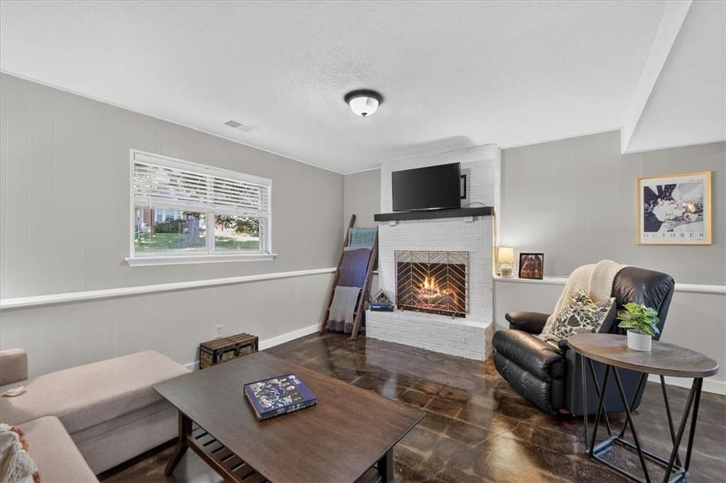 9117 Hayes Drive — photo 20