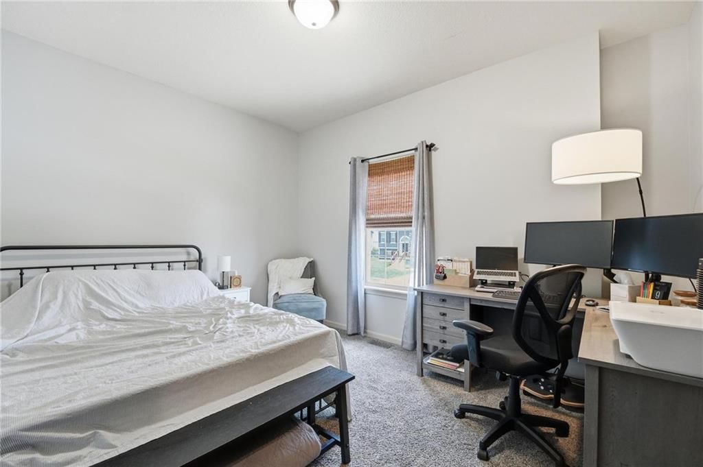10802 N Oakland Avenue — photo 19
