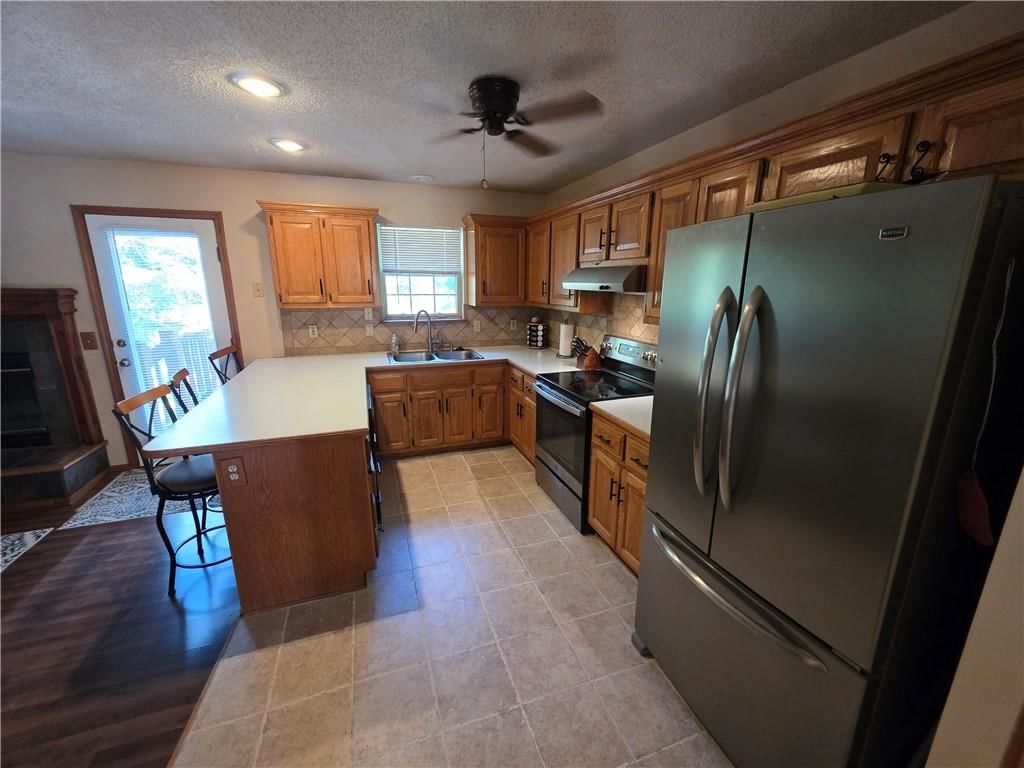 906 Rome Court — photo 7